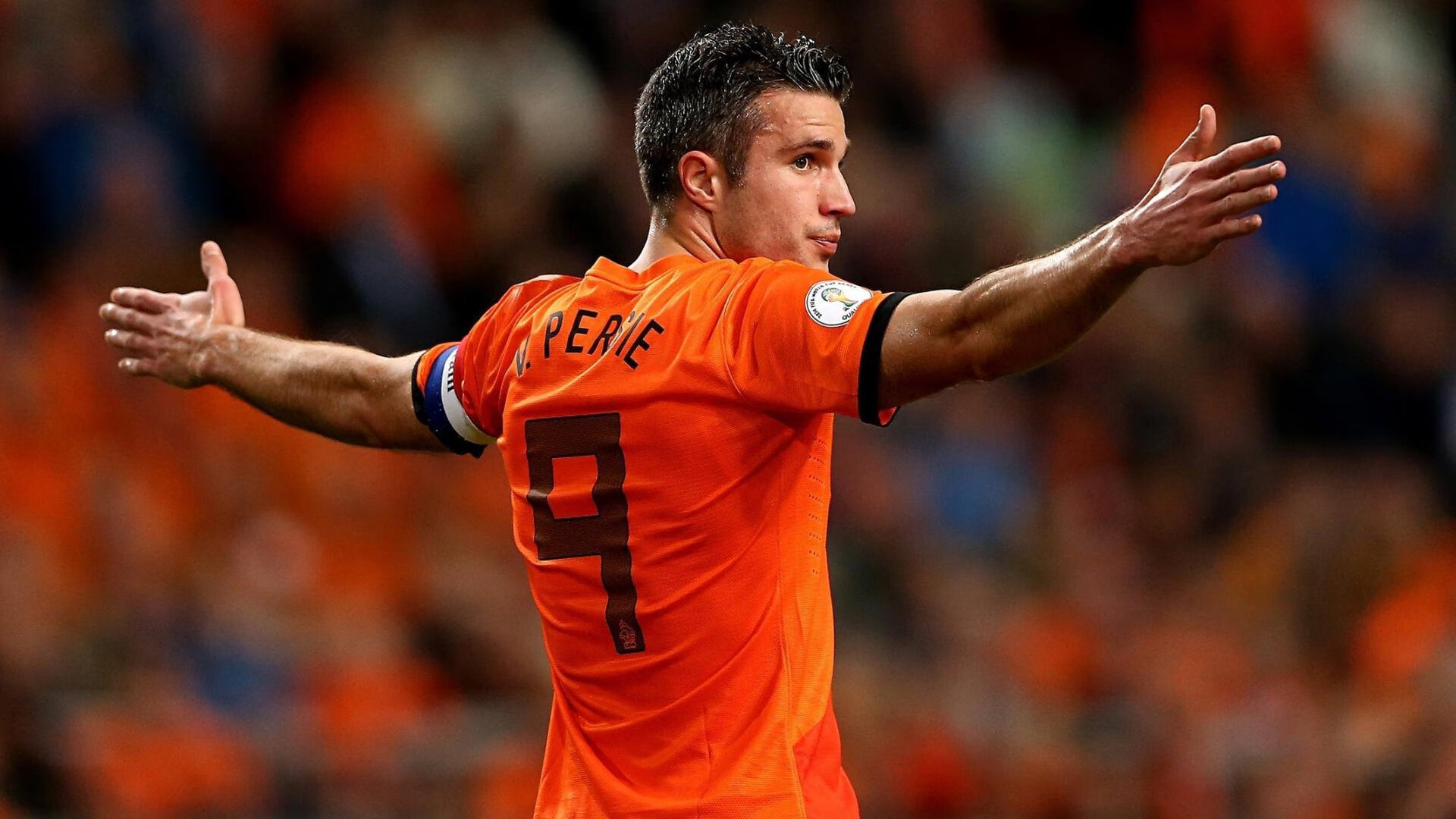 西甲球队通过体感监测设备优化中场强度分布结构，西甲 球场